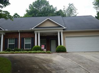 1007 Holly Dr APT 302, Gainesville, GA