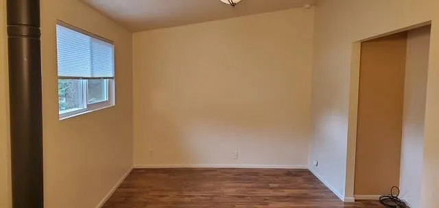 1017 Oakes Ave #2 — Photo 5