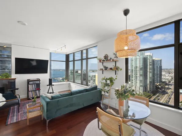 700 W East St Unit 2203, San Diego, CA 92101