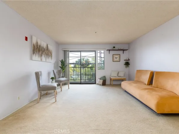 5990 Dandridge Ln Unit 187, San Diego, CA 92115