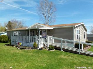 64 Center Ln, Bloomfield, NY 14469