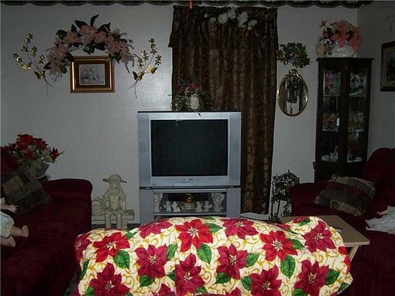 4th image of 5121 Mount Shasta Dr
