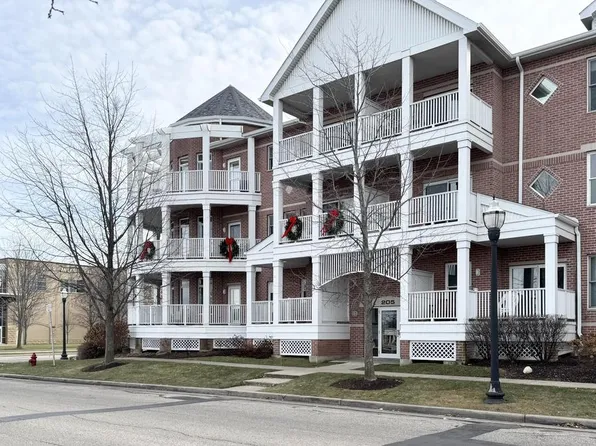 205 54th STREET #2A, Kenosha, WI 53140