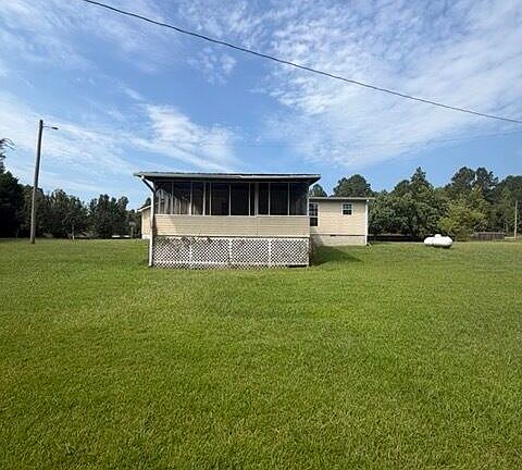 3rd image of 1180 Highway 126