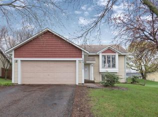 15711 Hannover Path, Apple Valley, MN 55124