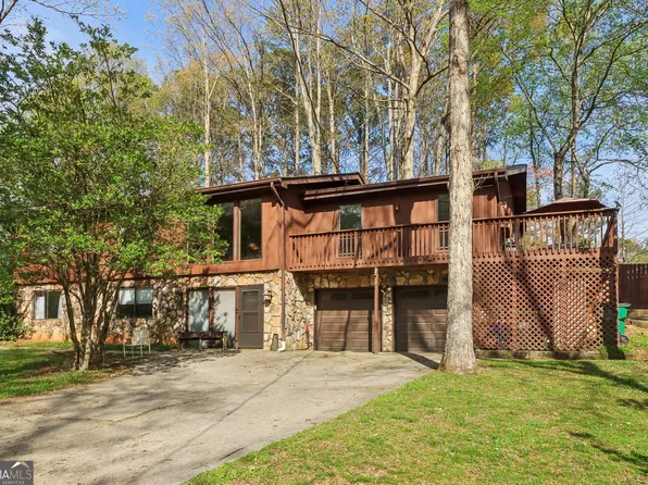 3100 Meadow Dr, Marietta, GA 30062