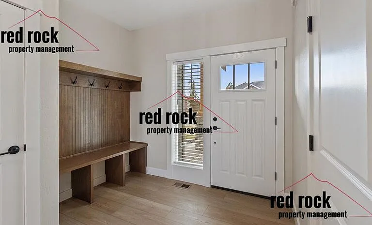 5022 S Hillcrest Ln — Photo 6