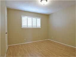 2nd image of 15925 Archwood Ln