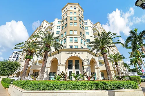 99 SE Mizner Blvd #823 Photo 1