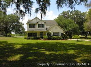 7007 Griffin Rd, Brooksville, FL 34601