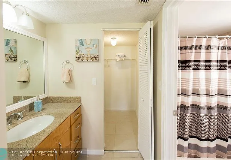 301 Olivewood Pl #O125 — Photo 6