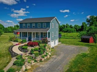 10 Bureks Cross Rd, Sunderland, MA 01375