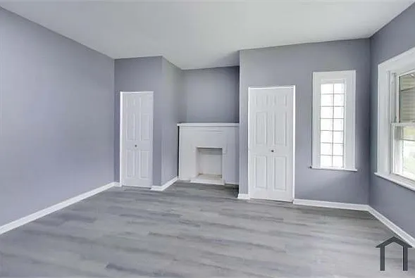9549 S Calumet Ave — Photo 5
