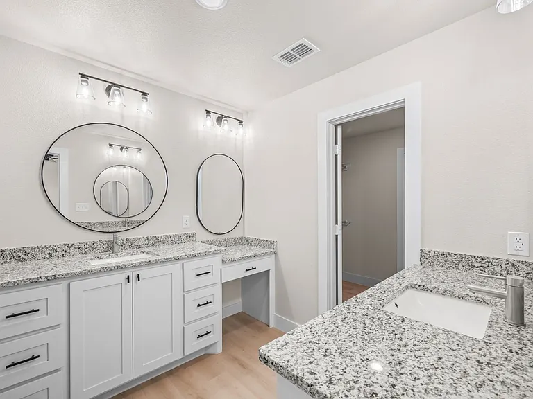 10601 E County Road 7400 — Photo 18