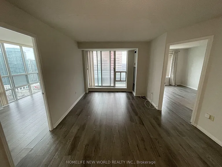 1 Pemberton Ave #2008 — Photo 3