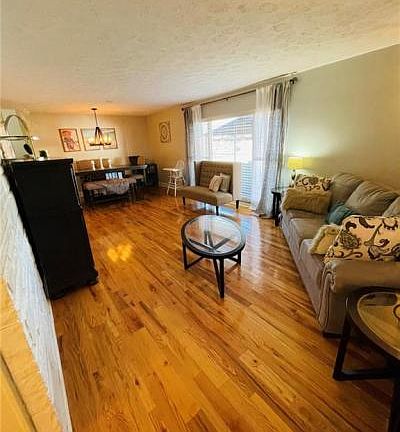 2nd image of 2702 Deseret Dr
