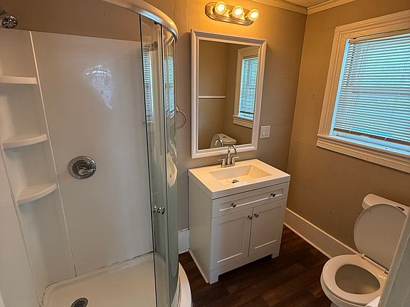 2nd image of 123 Campbell St APT 2