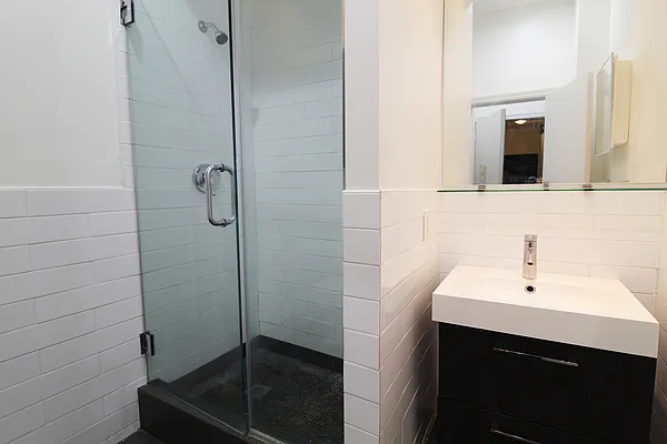 Rented by Guidance Realty Corp. | media 7