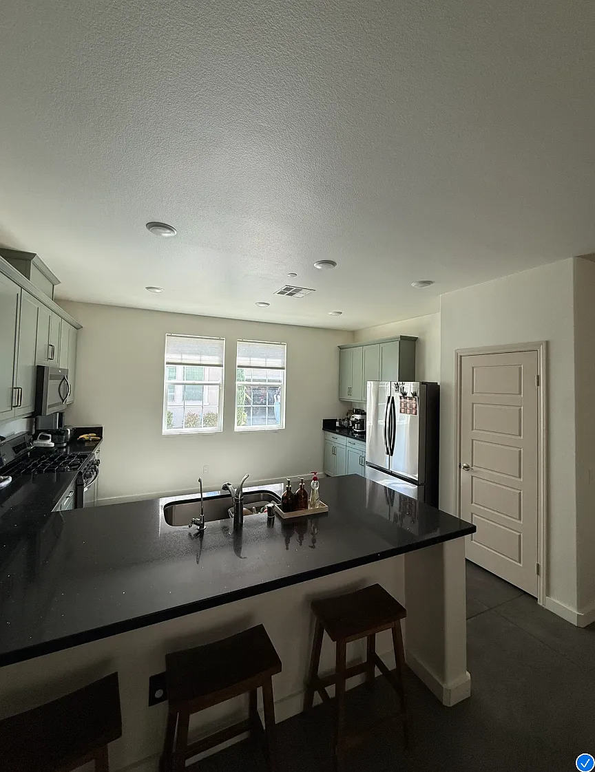 5953 Silveira St — Photo 4