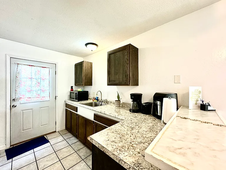 75-184 Ala Onaona St #D — Photo 4
