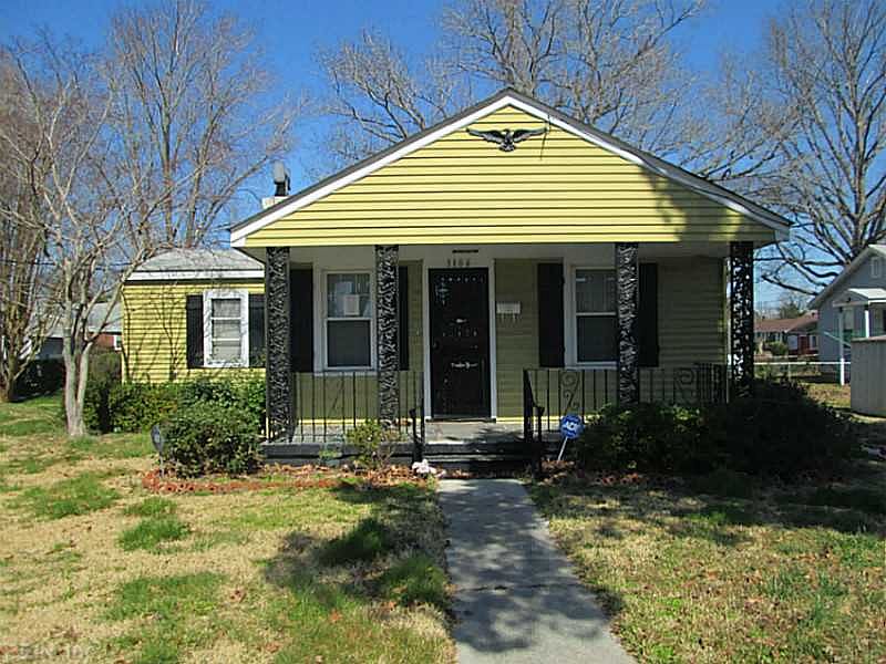 1st image of 1106 Marshall Ave