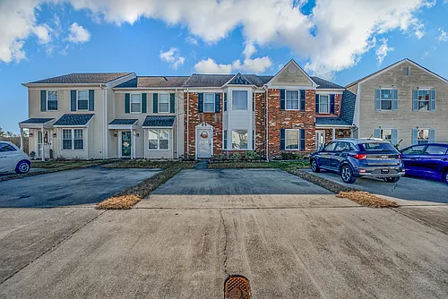 5104 Settlers Park Dr Photo 1