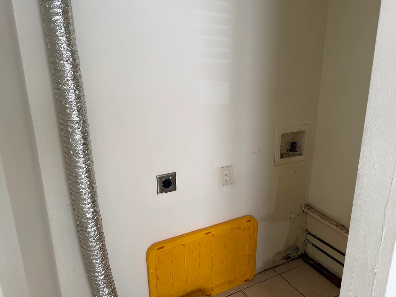 2 bed, 1000 sqft, $1,000 — Photo 3