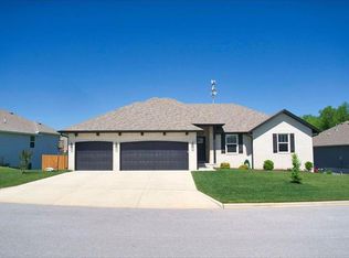 804 Brewer Ave, Nixa, MO 65714