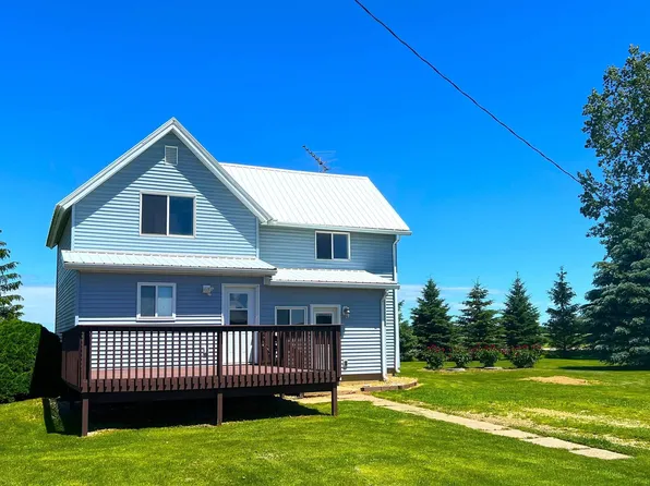19262 85th St, Lime Springs, IA 52155