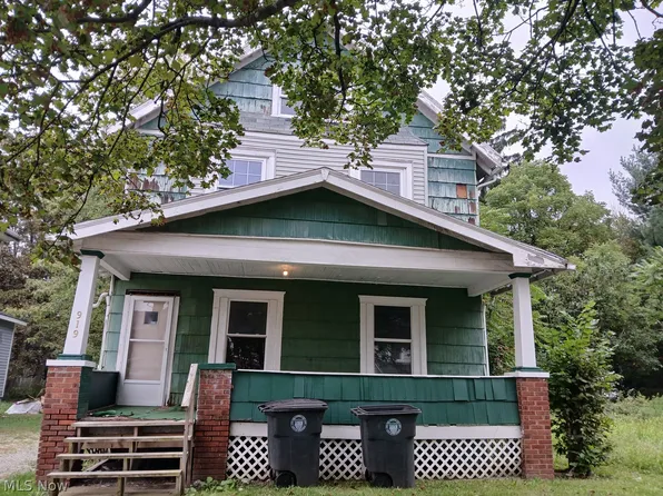 919 Peerless Ave, Akron, OH 44320