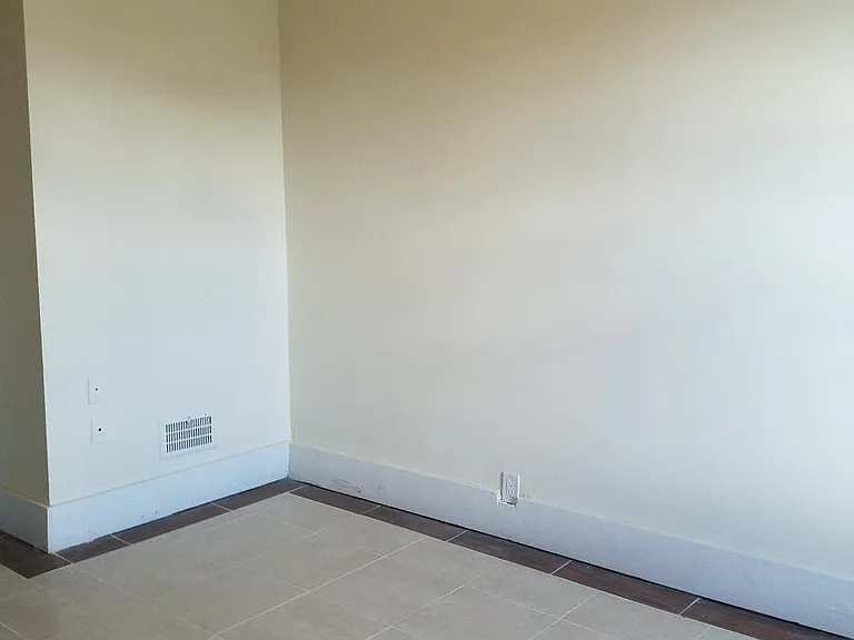 1135-1137 W Hamilton St #3A — Photo 7