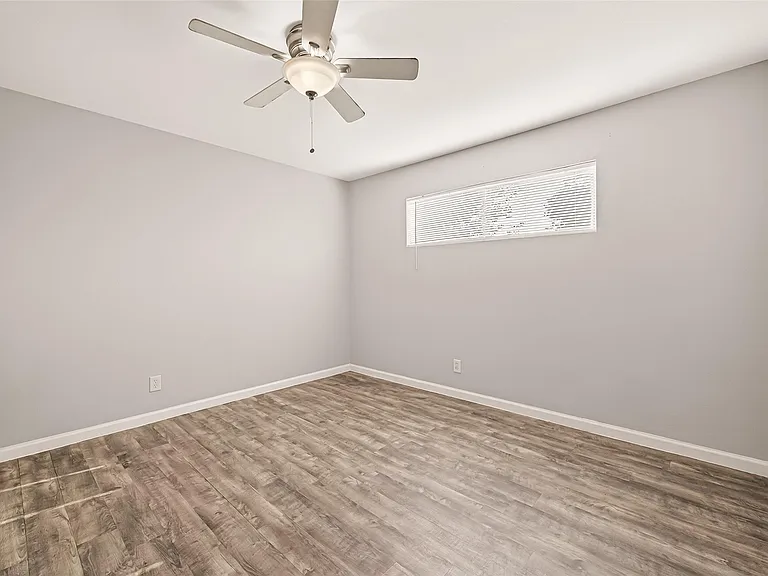 1529 Wirt Rd #1 — Photo 7
