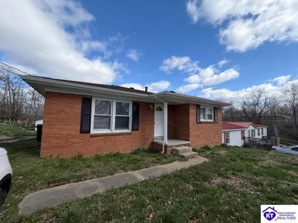411 E 2nd St, Hardinsburg, KY 40143