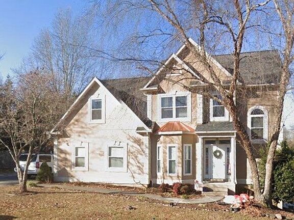4th image of 1309 Grenoble Dr