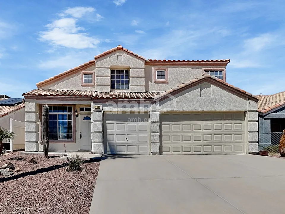 203 Mariposa Way