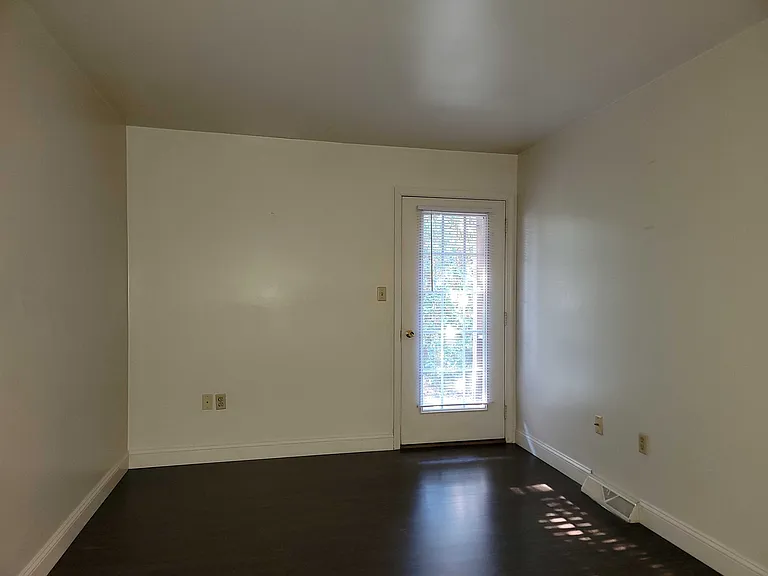 1513 Lincoln Heights Ave — Photo 12