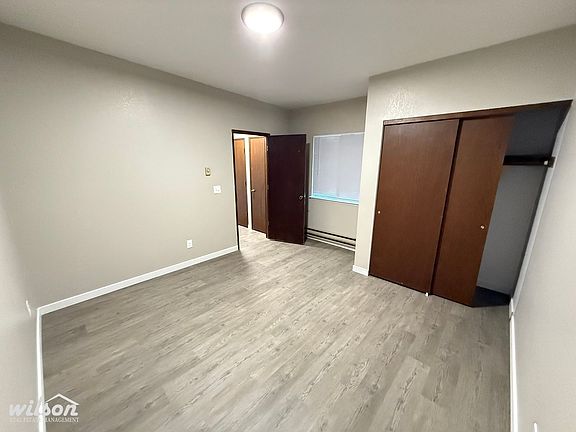 5th image of 2000 W Lincoln Ave #72