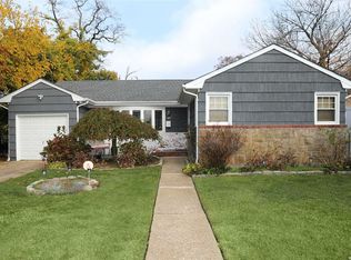 681 Willis St, Hempstead, NY 11550