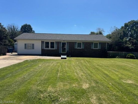 90 Whitney Rd, Mocksville, NC 27028