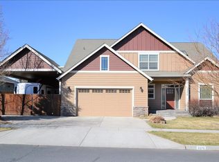 3375 NE Sandalwood Dr, Bend, OR 97701