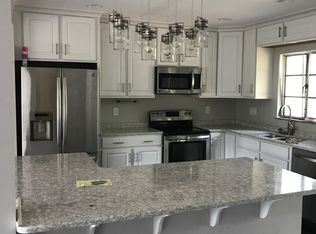 723 Mayflower Dr, Charleston, WV 25311