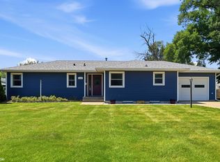 1309 Prince St, Grinnell, IA 50112