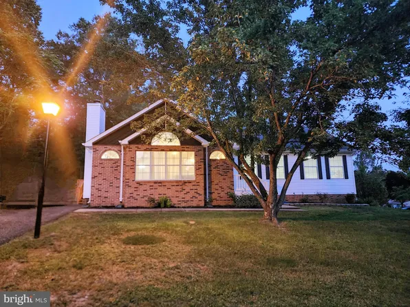 2 Willingham Ct, Stafford, VA 22554