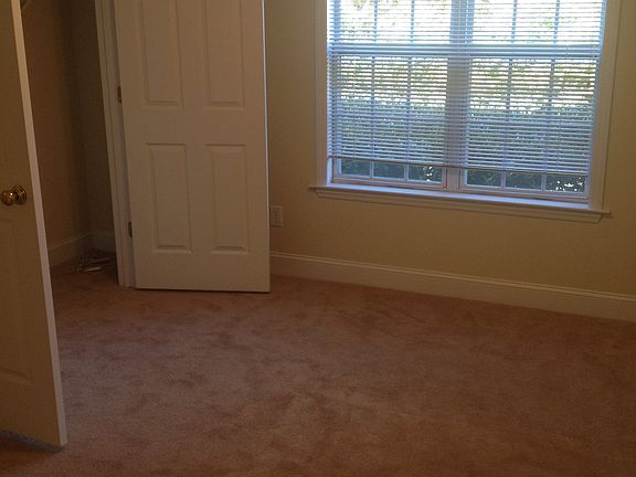 5th image of 3200 Sugar Pine Trl APT 103
