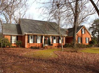 515 Branham Cir, Social Circle, GA 30025