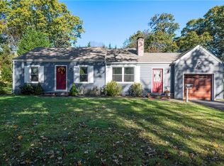 645 County Rd, Barrington, RI 02806