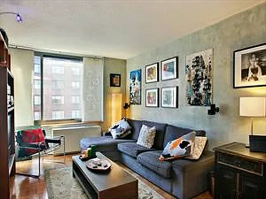 Rented by Pink Stone Realty LLC | media 1