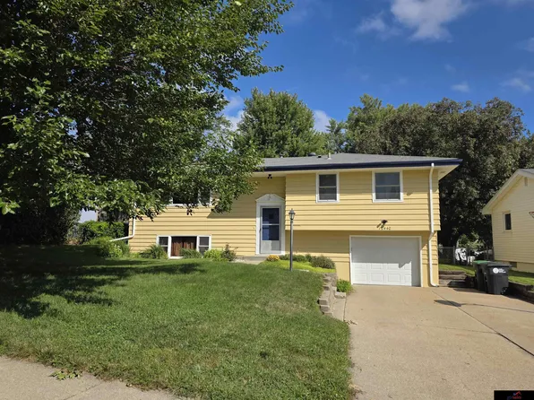 12440 Martha St, Omaha, NE 68144