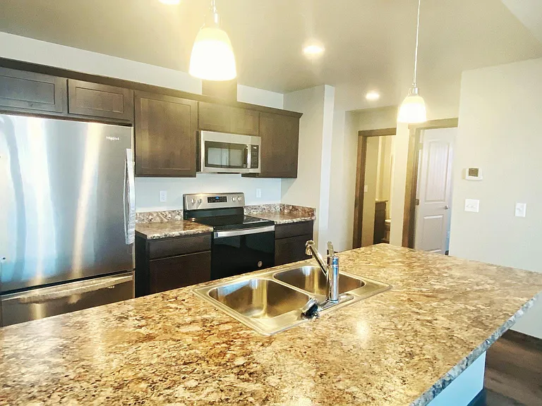 1415 Destiny Ln — Photo 5