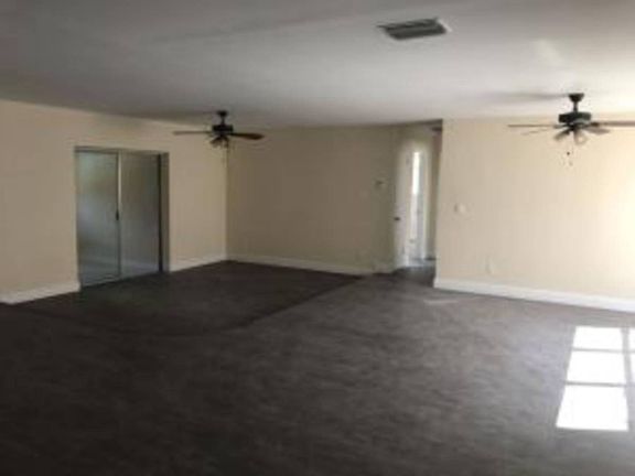 4th image of 660 Udell Ln